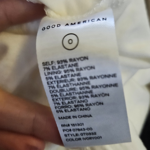 Good American Good Touch Wrap Top - Picture 8 of 9